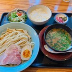 海鮮食堂 うを亀 - 