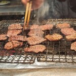 牛たん炭焼き 利久 仙台駅店 - 