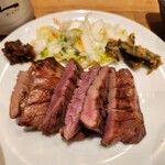 牛たん炭焼き 利久 仙台駅店 - 