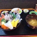 魚処 亀山 - 