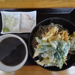 そば処 たかつき - 2014年5月3日　ひたし蕎麦600円