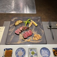 大阪鉄板焼き 神戸牛 TATARA - 