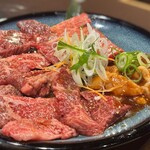 炭火焼肉 牛○亭 - 盛り合わせ　ハラミはわかるけど　ロースどこってなる