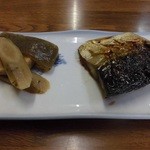 大辻食堂 - 焼魚と煮物