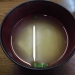 大辻食堂 - 味噌汁は薄め