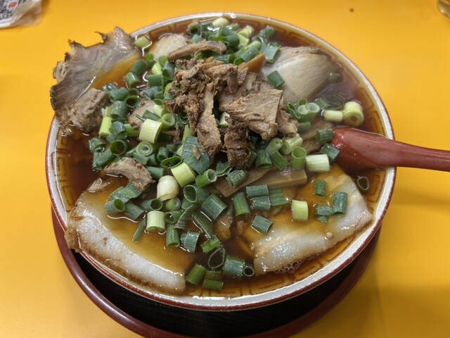 大阪高井田式中華そば 麺屋 7.5Hz 東成店 （ななてんごへるつ） - 緑