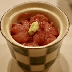 鮨 やすみつ - 大間 中落ちの鮪丼