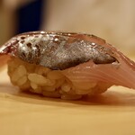 鮨 やすみつ - 鯵