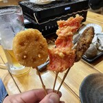 磯家波平 - 串カツ(れんこん、紅生姜、牛)
