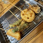 磯家波平 - 串カツ(長芋、ししとう、れんこん、しいたけ)