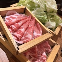 しゃぶしゃぶ・創作料理居酒屋 豚吟 栄店 - 