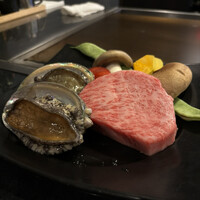 銀座 和牛鉄板焼 USHIGAMI - 