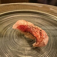 鮨 四 - 