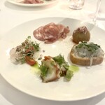 LA TAVOLA DI ADORO - 