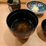 鮨 たかはし - 赤出汁