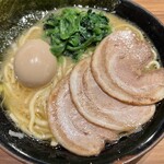 壱角家 - MAXラーメン