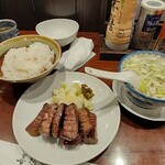 たんや 善治郎 牛たん通り店 - 