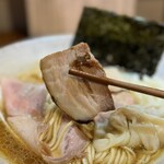 ジャパニーズ ラーメン 五感 - 