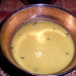 ベンガル料理プージャー - ﾀﾞﾙ（豆ｽｰﾌﾟ）