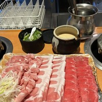 銀座しゃぶ通 - 左から、鴨、豚バラ、牛ロース