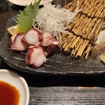 釜焼鳥本舗 - タコを追加で。