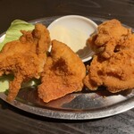 釜焼鳥本舗 - ざんぎ、魔法の粉ｗ(ガーリックパウダー)