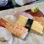 播磨水産 加古川平津店 - 寿司のネタも新鮮で美味しい！