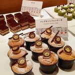 ブラスリー ハーモニー - オペラ、パンプキンシフォンケーキ