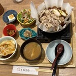 梅の花の定食や うめまめ ららぽーと門真店 - 