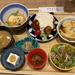 梅の花の定食や うめまめ ららぽーと門真店 - 
