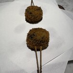 花林糖 - イカ串揚げ、何故黒い？！