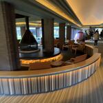 N43°シーフード ～鉄板焼きの店～ グリルドエイジ - お店のあるリゾナーレのロビー