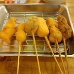 満マル 小岩店 - イカ、にんにく、シイタケ、チーズ、豚、牛