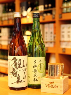 Sakeno Daimasu - 華やかな香りとすっきりした味わい『浅草三社権現社　本醸造』.