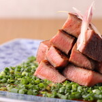 炭焼牛たん東山 - 料理写真:わさびたん