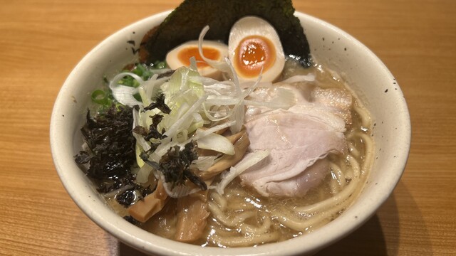 らーめん かいじ 泉店 - 八乙女（ラーメン）の写真