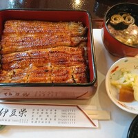 鰻割烹 伊豆栄 梅川亭 - 