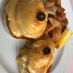 Hau Tree Lanai Restaurant - 