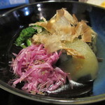 おいしい台所12カ月 - もって菊煮びたし。もって菊は食用菊のこと。