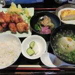 おいしい台所12カ月 - 鳥唐揚げとカブのあんかけ汁定食（ご飯少なめをリクエスト）930円