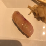 麹町いづみや しろ - 