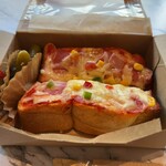 Cafe by FAV 函館店 - 厚切りピザトーストボックス