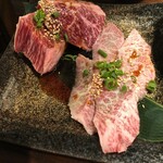 炭火焼肉 ホルモン にく式 - 厚切りサガリとカルビ