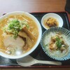 濃恋肉味噌ラーメン ムムム