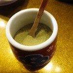 高級鮨膳　あま池 - 天ぷら用の抹茶塩