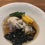 Oyster Dining Selfish