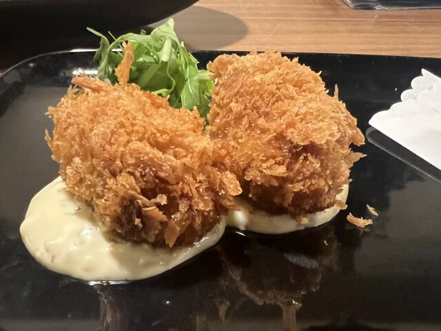 Oyster Dining Selfish photo 3