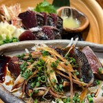 藁と瓶 赤星カツヲ - 