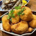 藁と瓶 赤星カツヲ - 