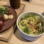 炭火焼肉 肉の匠 ひうち - サラダ